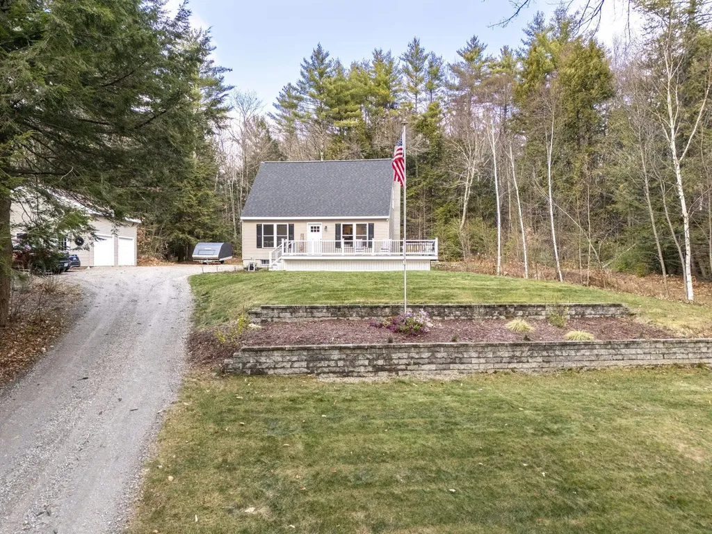 143 Shaker Road Canterbury NH 03224