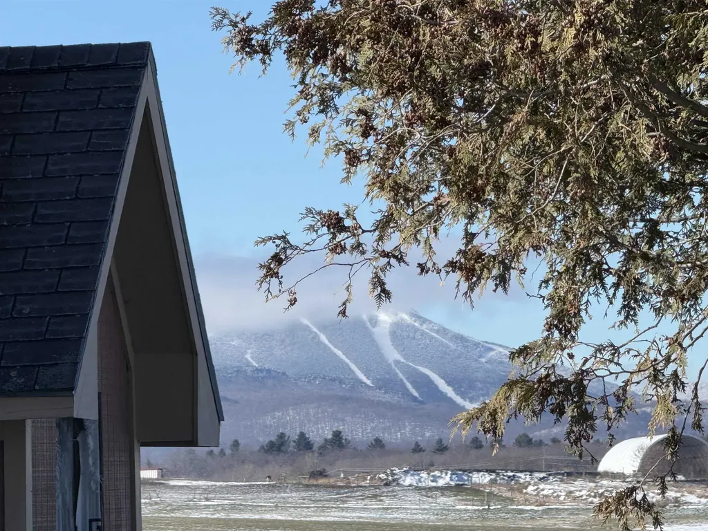 290 Tetreault Road Newport Town VT 05860