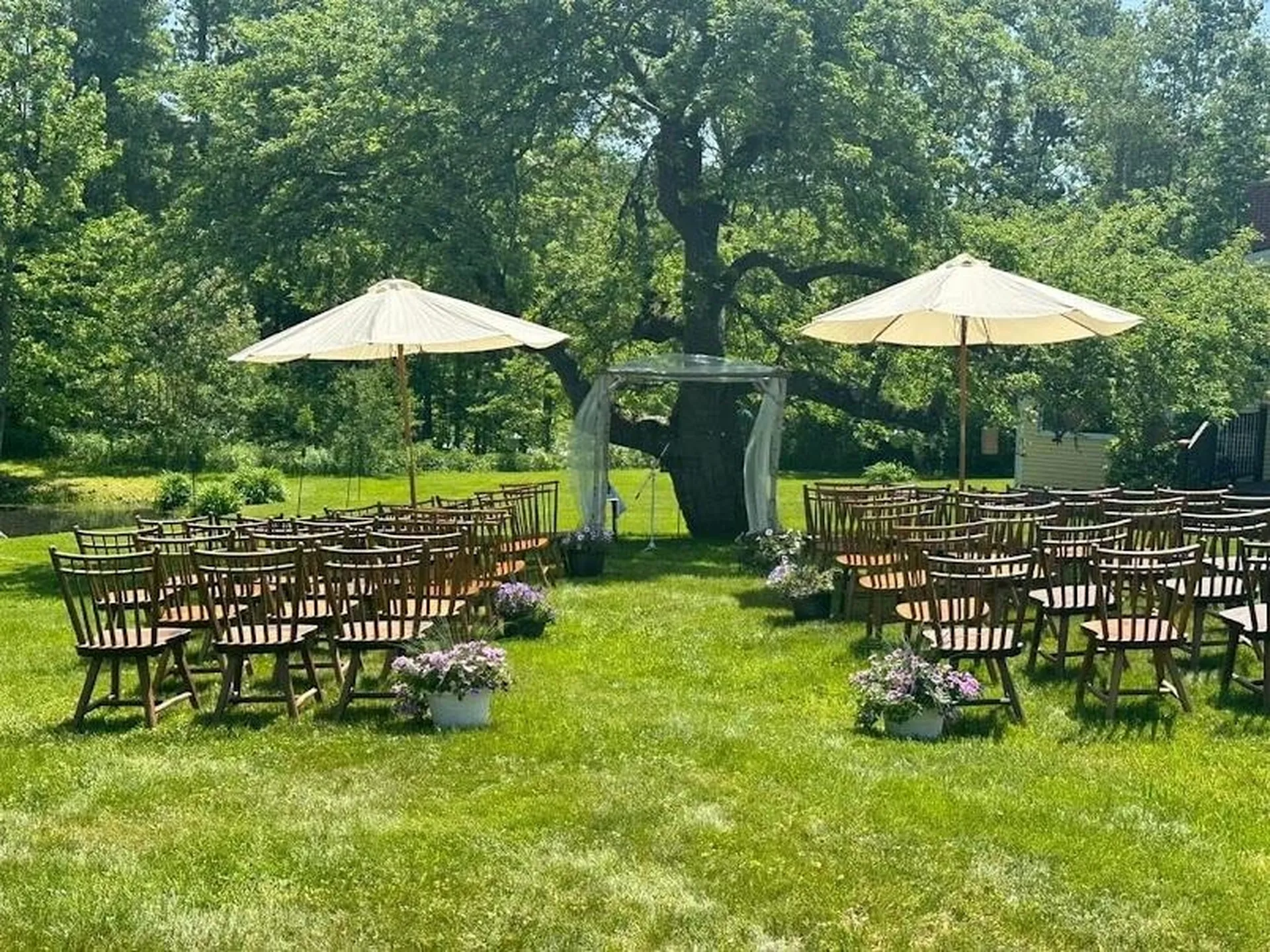 54 Red Clover Lane Mendon VT 05701