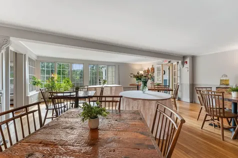 54 Red Clover Lane Mendon VT 05701