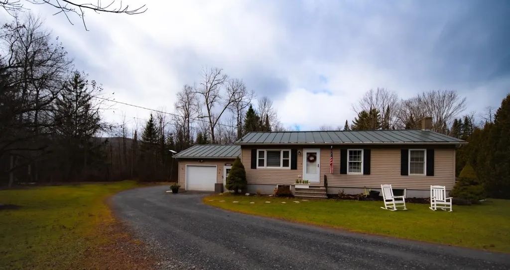 2757 Paine Turnpike Berlin VT 05602