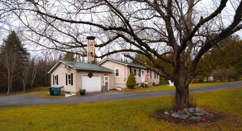 2757 Paine Turnpike Berlin VT 05602