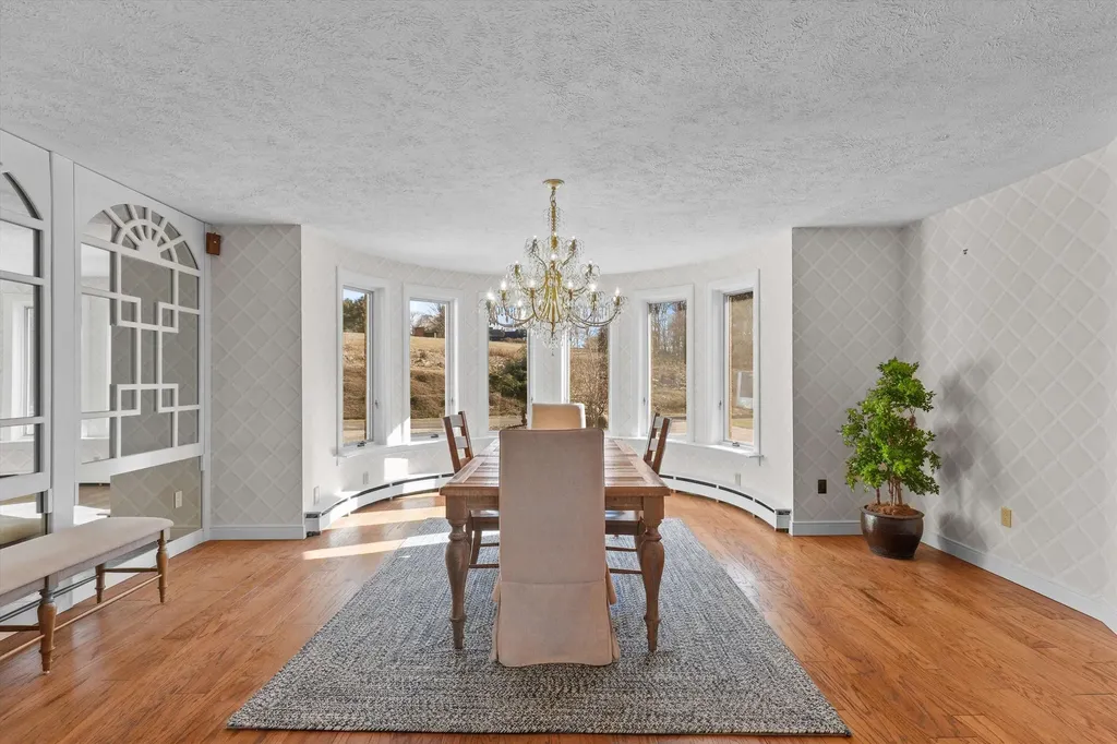 43 Sterling Place Bow NH 03044