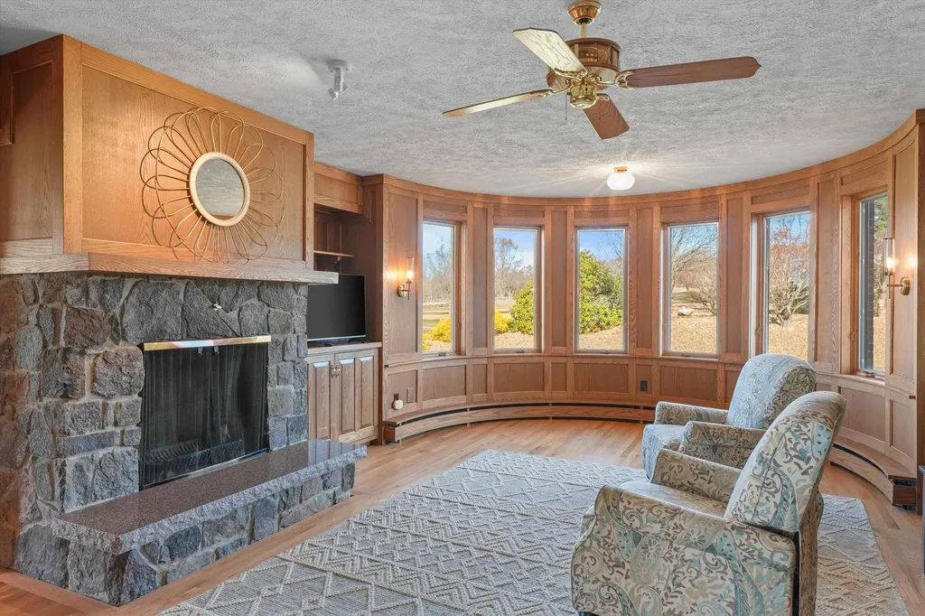 43 Sterling Place Bow NH 03044