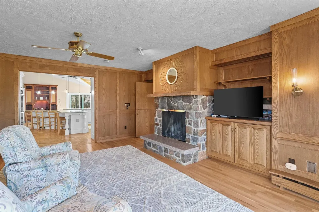 43 Sterling Place Bow NH 03044