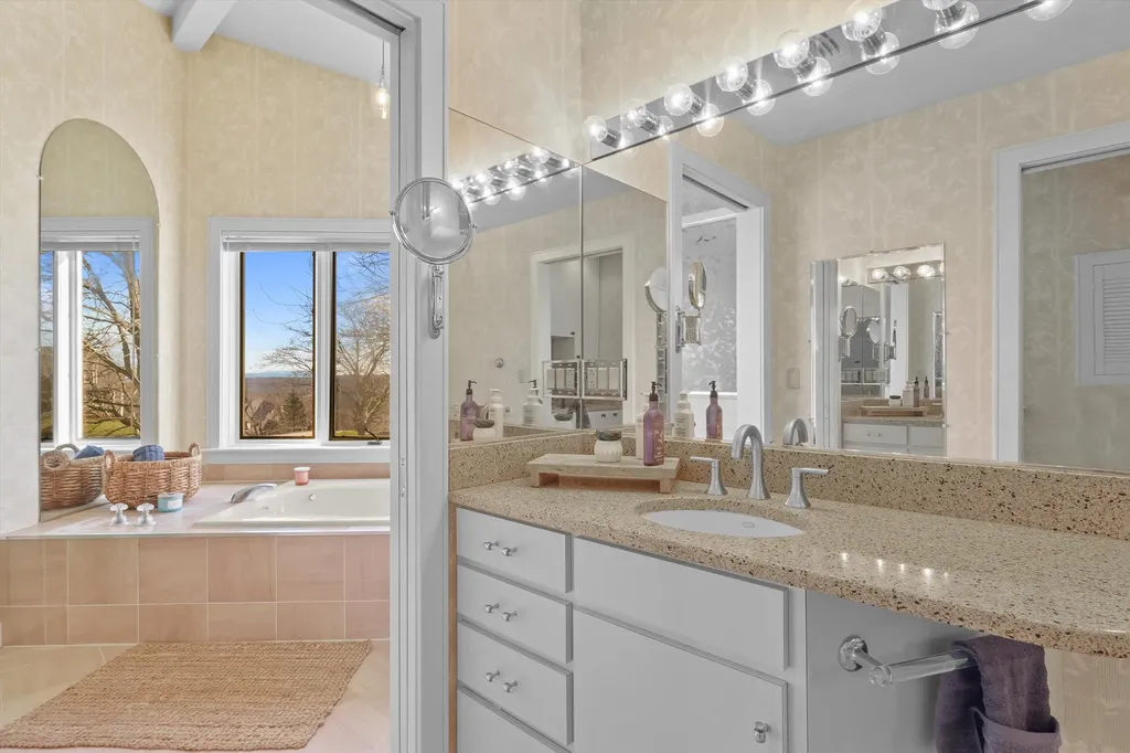 43 Sterling Place Bow NH 03044