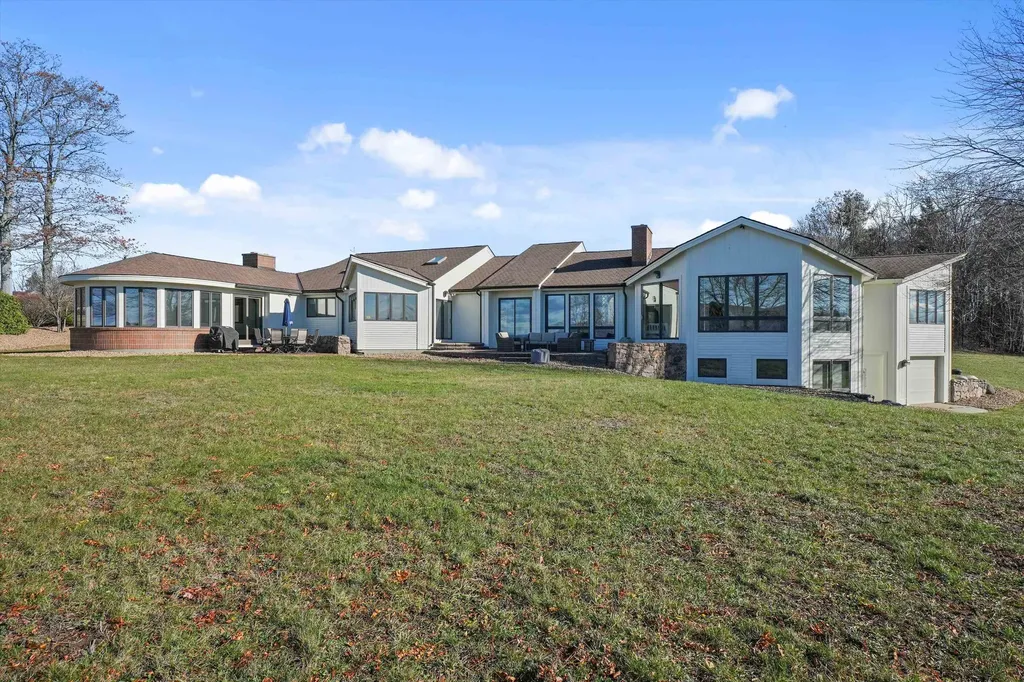 43 Sterling Place Bow NH 03044