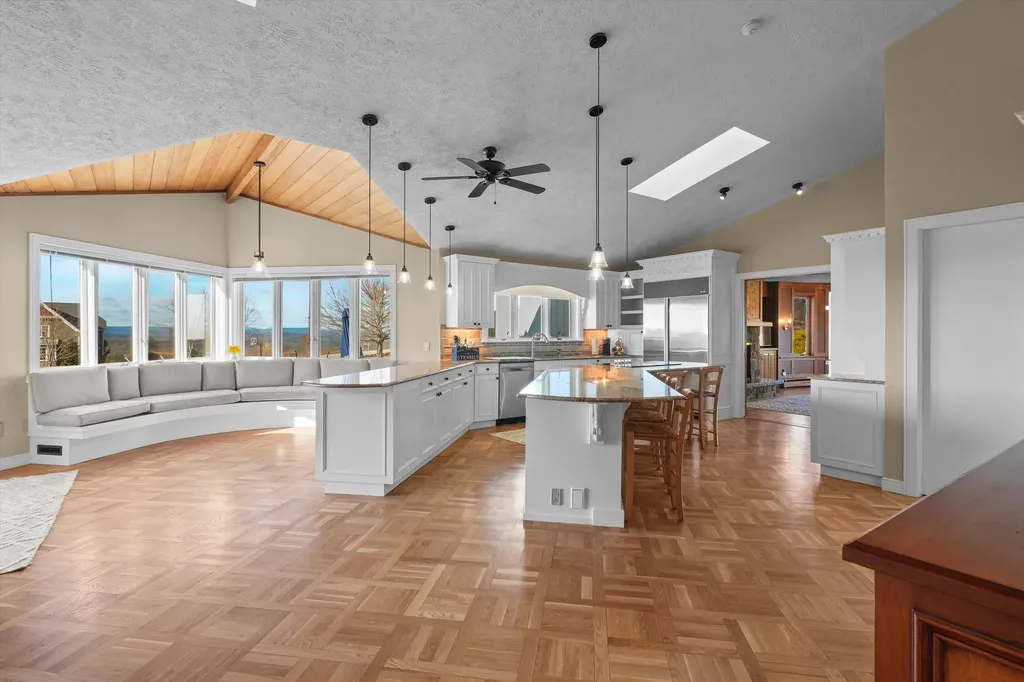 43 Sterling Place Bow NH 03044