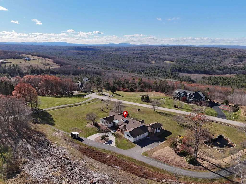 43 Sterling Place Bow NH 03044