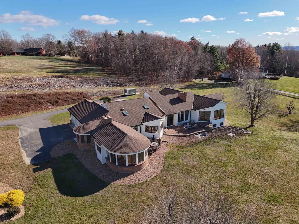 43 Sterling Place Bow NH 03044