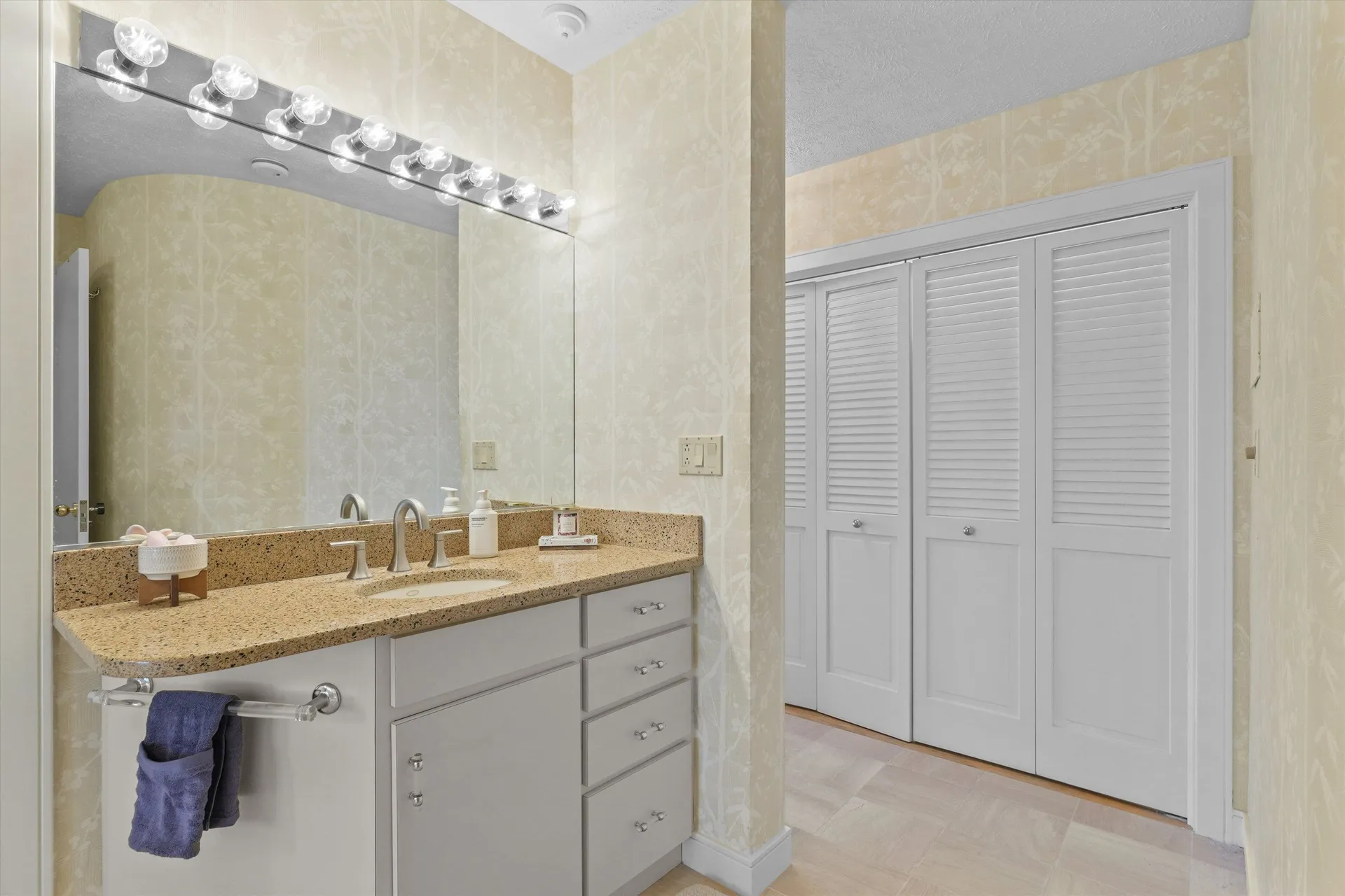 43 Sterling Place Bow NH 03044