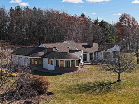 43 Sterling Place Bow NH 03044