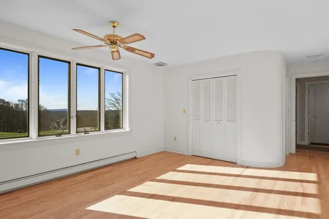 43 Sterling Place Bow NH 03044