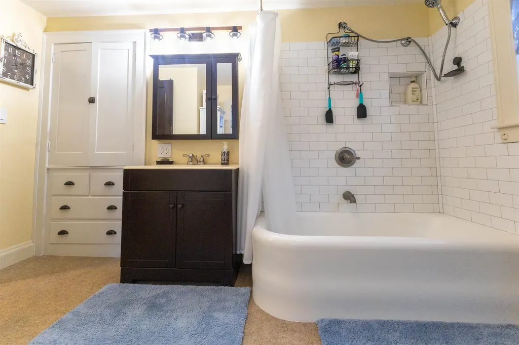 93 Myrtle Street Claremont NH 03743