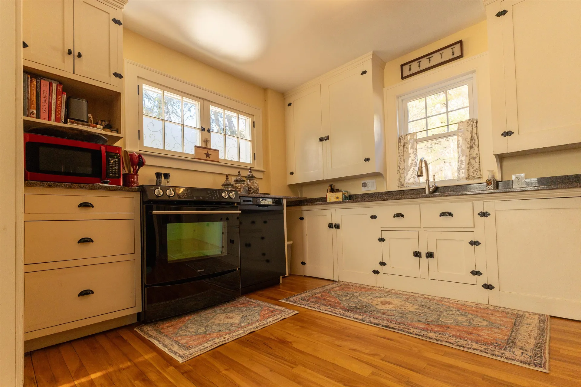 93 Myrtle Street Claremont NH 03743