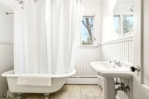 939 Union Street Manchester NH 03104