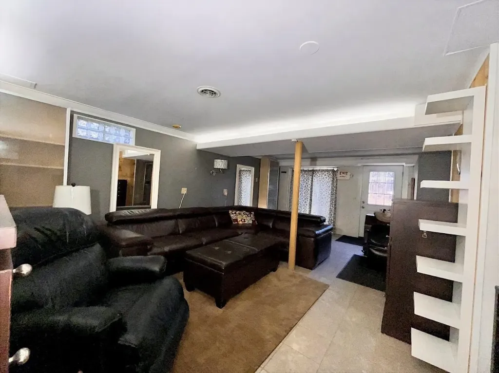 110 Ponemah Road Amherst NH 03031