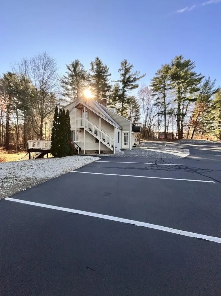 110 Ponemah Road Amherst NH 03031