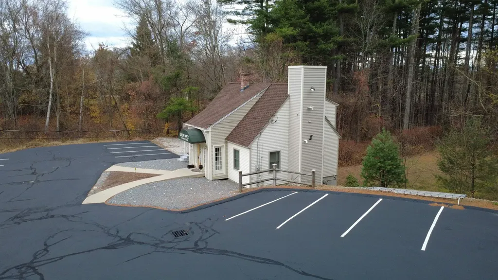 110 Ponemah Road Amherst NH 03031