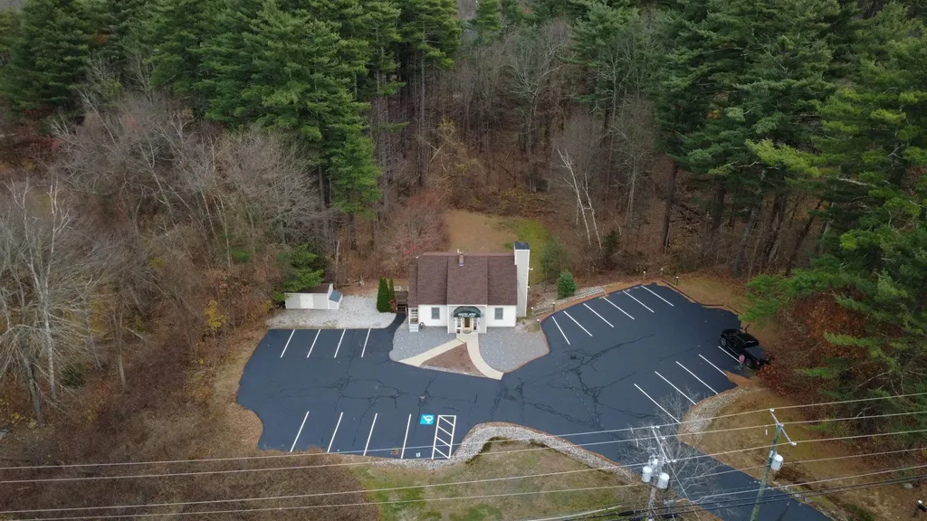 110 Ponemah Road Amherst NH 03031