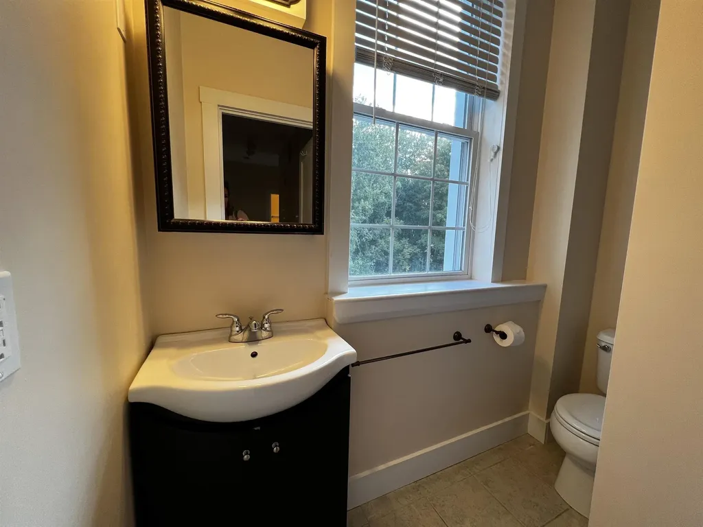 9 Forest Street Exeter NH 03833