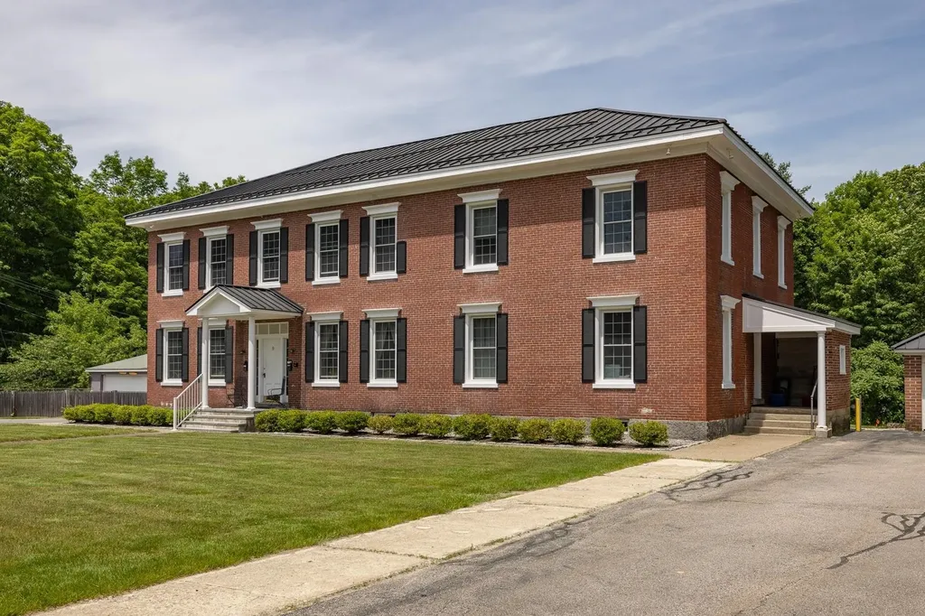 9 Forest Street Exeter NH 03833