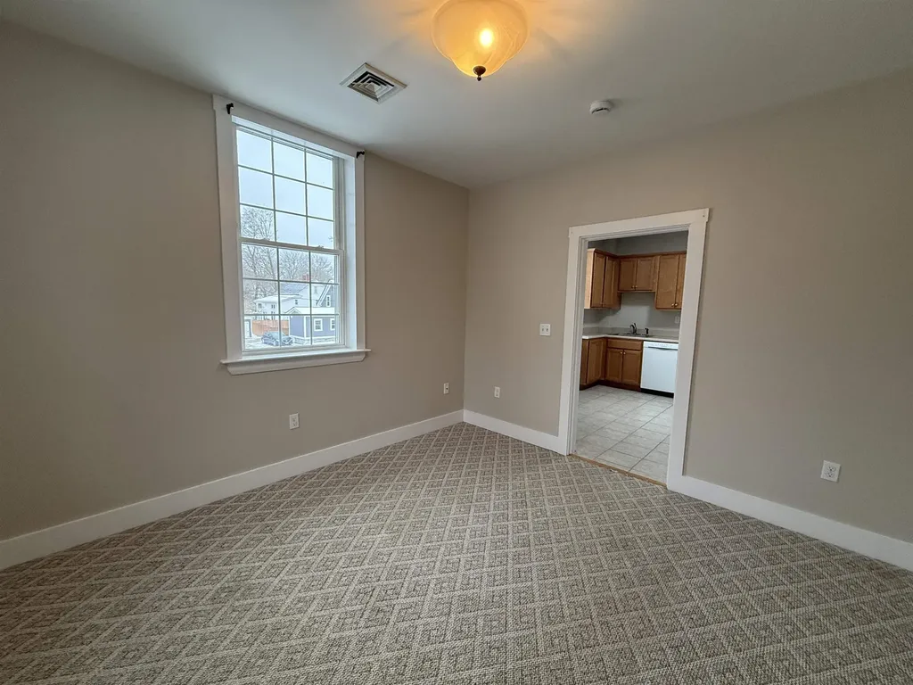 9 Forest Street Exeter NH 03833