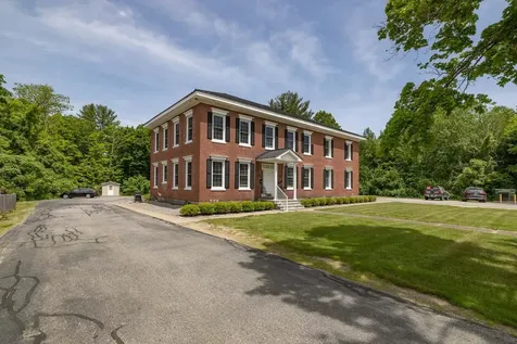 9 Forest Street Exeter NH 03833