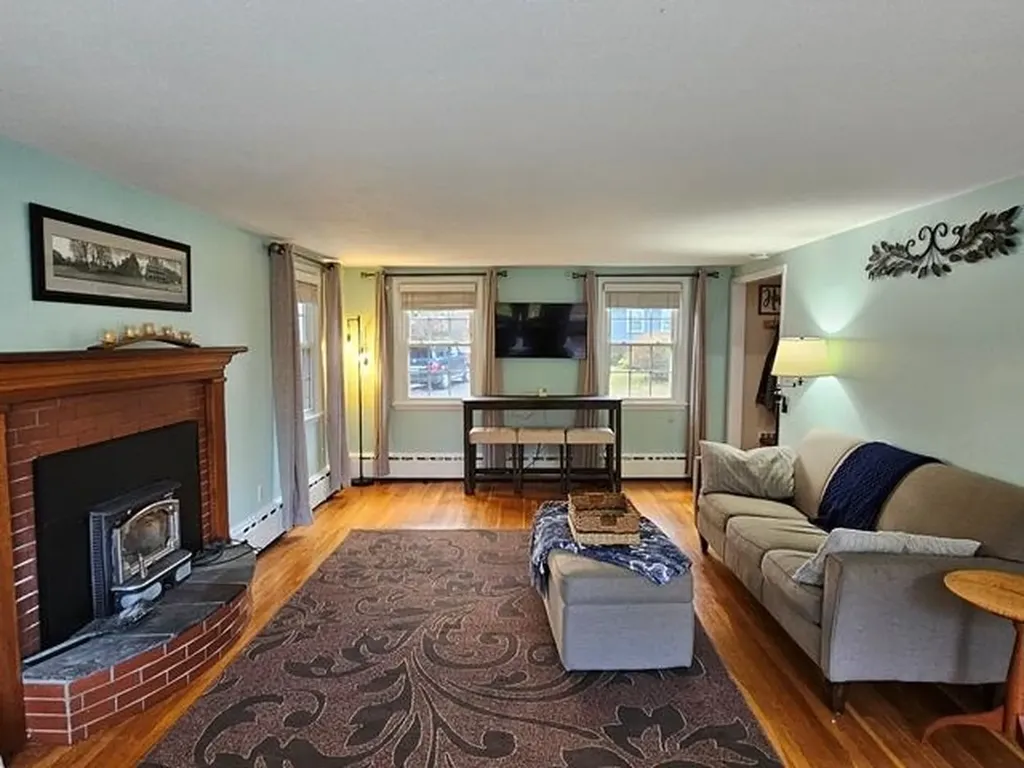 45 Blossom Street Keene NH 03431