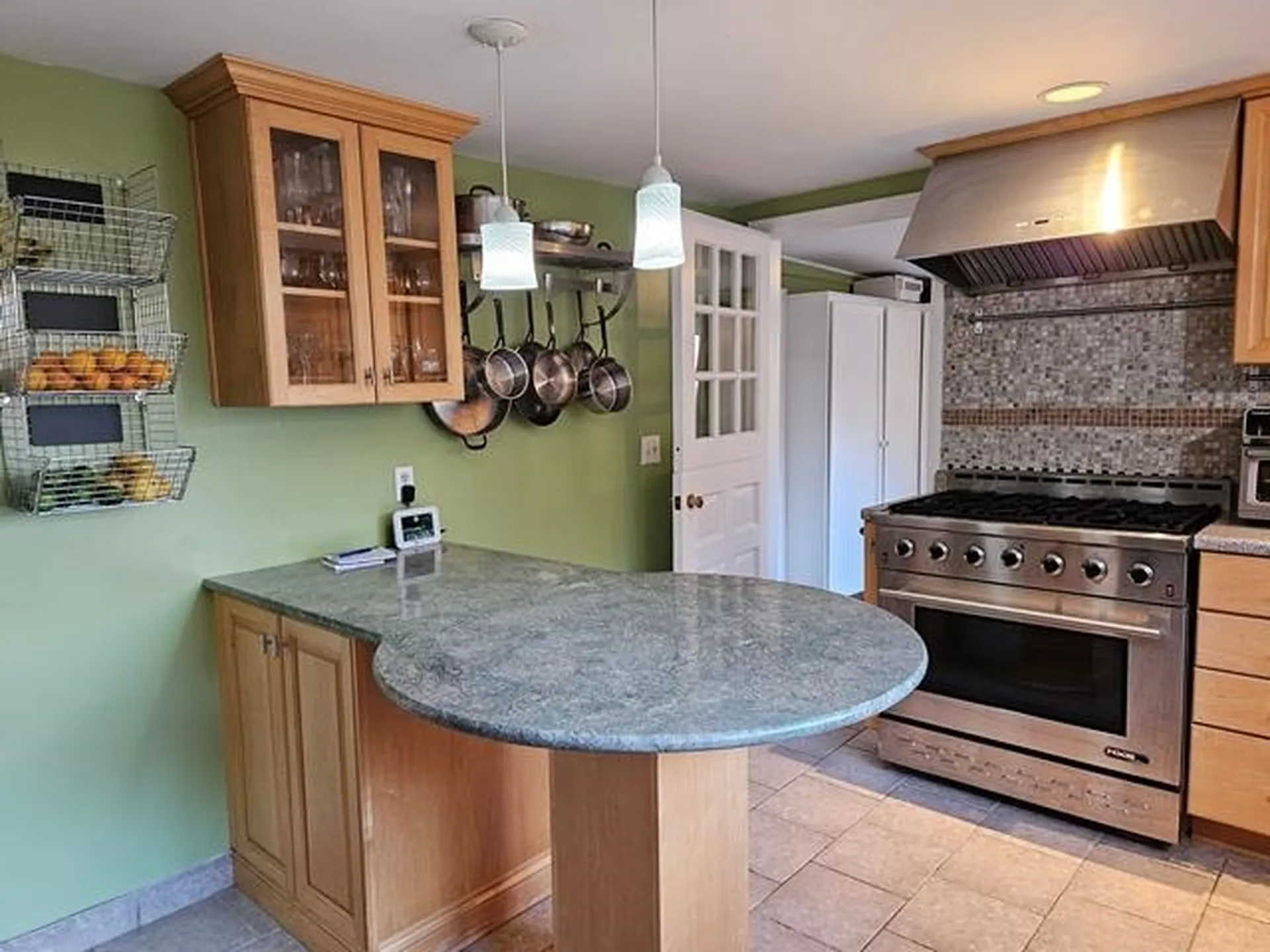 45 Blossom Street Keene NH 03431