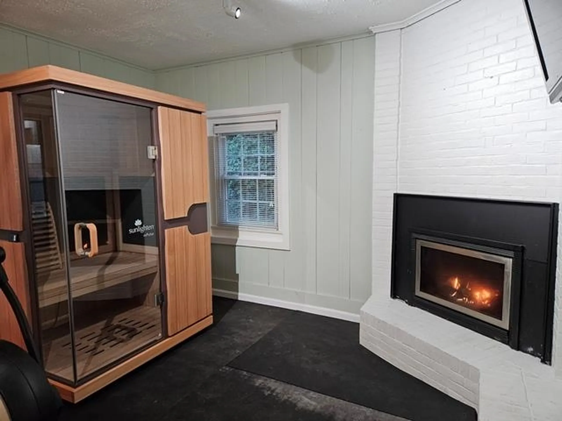 45 Blossom Street Keene NH 03431