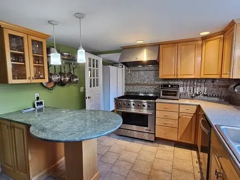 45 Blossom Street Keene NH 03431