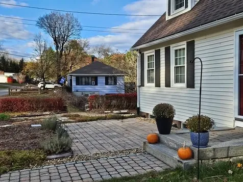 45 Blossom Street Keene NH 03431