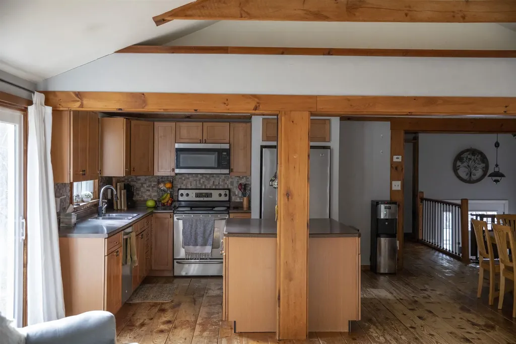 27 Old Mason Center Road Greenville NH 03048