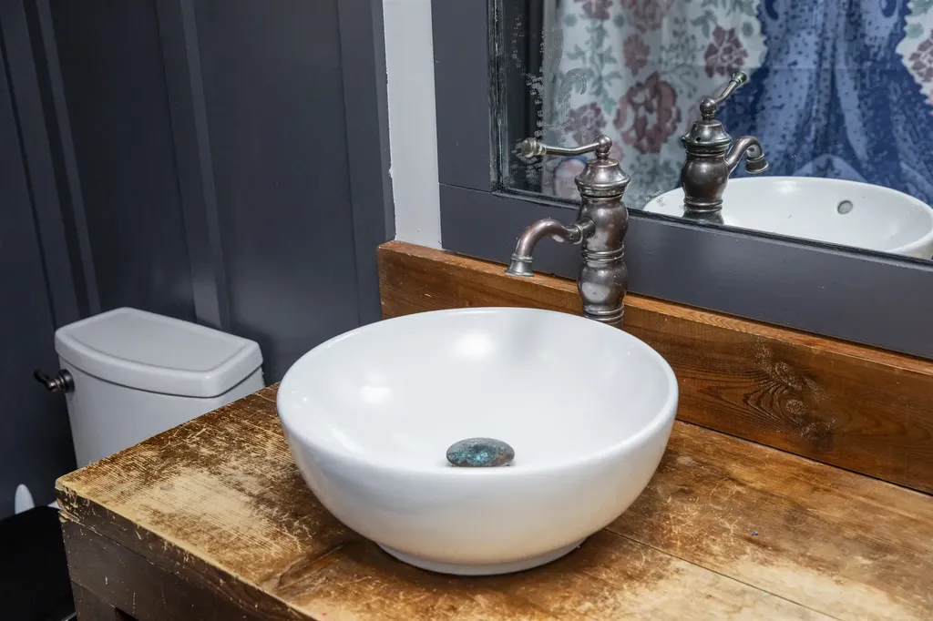 27 Old Mason Center Road Greenville NH 03048