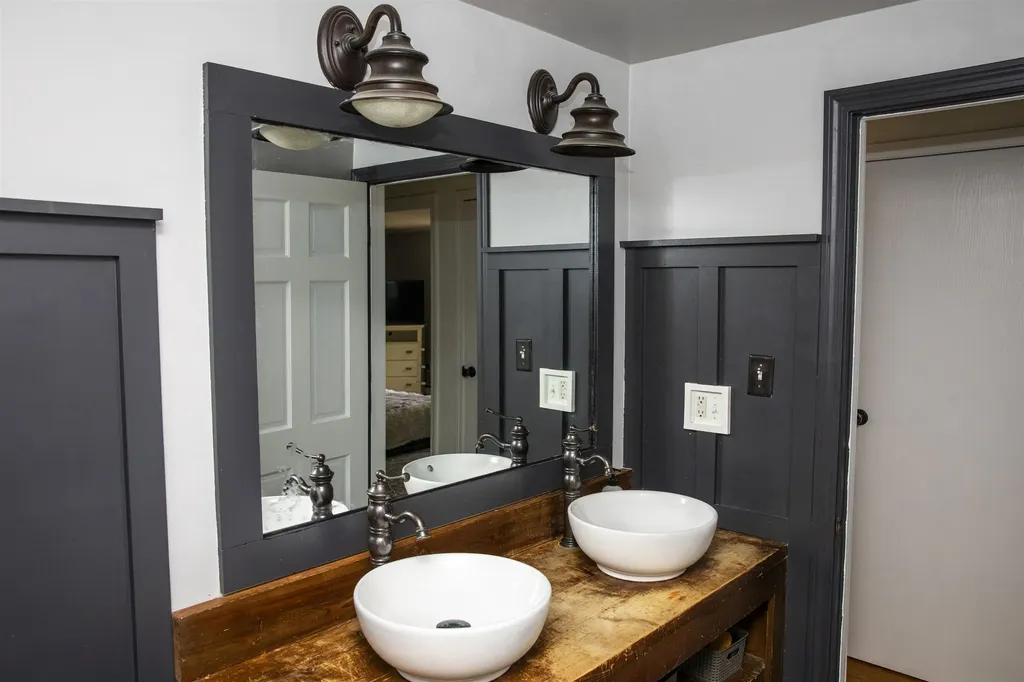 27 Old Mason Center Road Greenville NH 03048