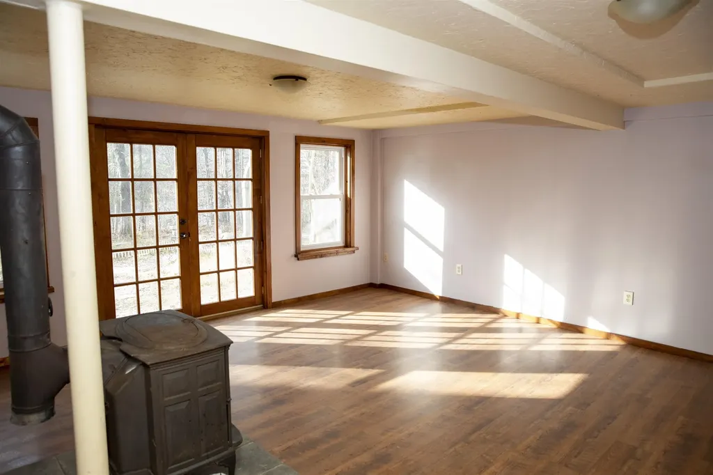 27 Old Mason Center Road Greenville NH 03048