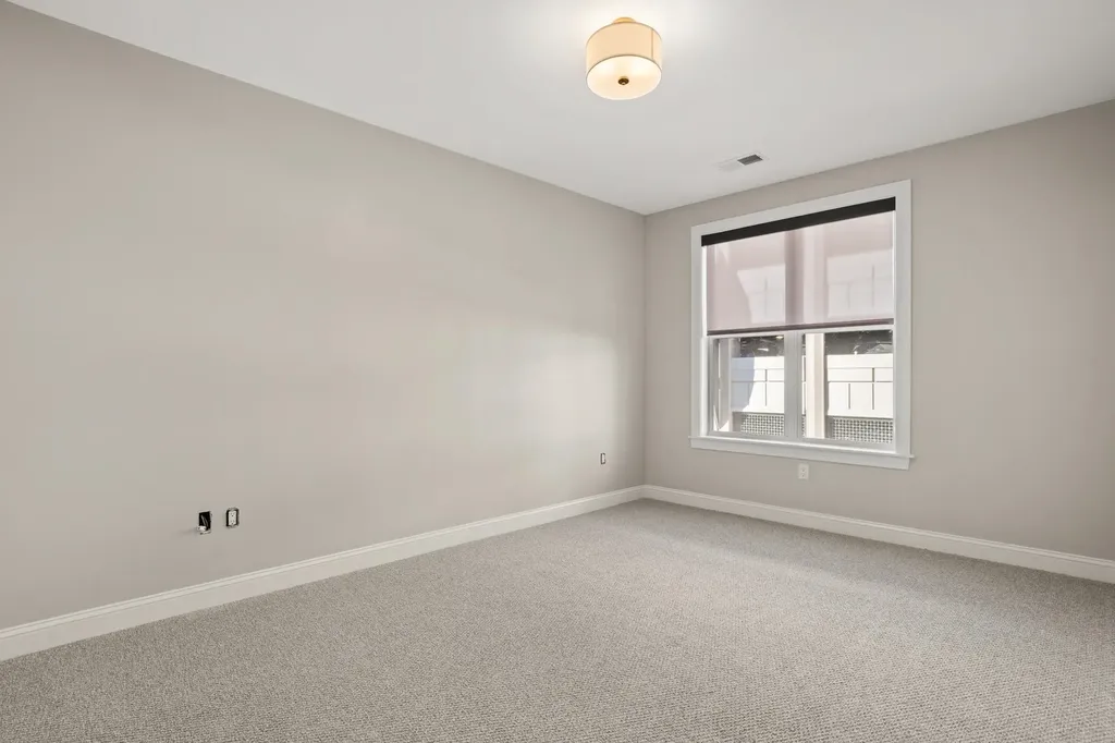 99 Foundry Place Portsmouth NH 03801