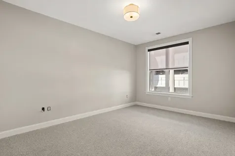 99 Foundry Place Portsmouth NH 03801