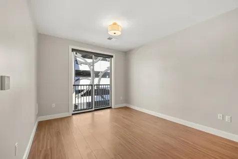 99 Foundry Place Portsmouth NH 03801