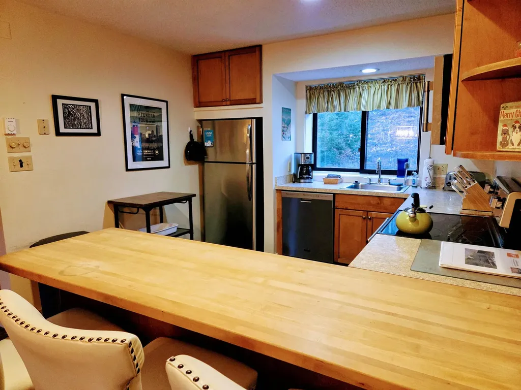 36 Easterly Road Lincoln NH 03251