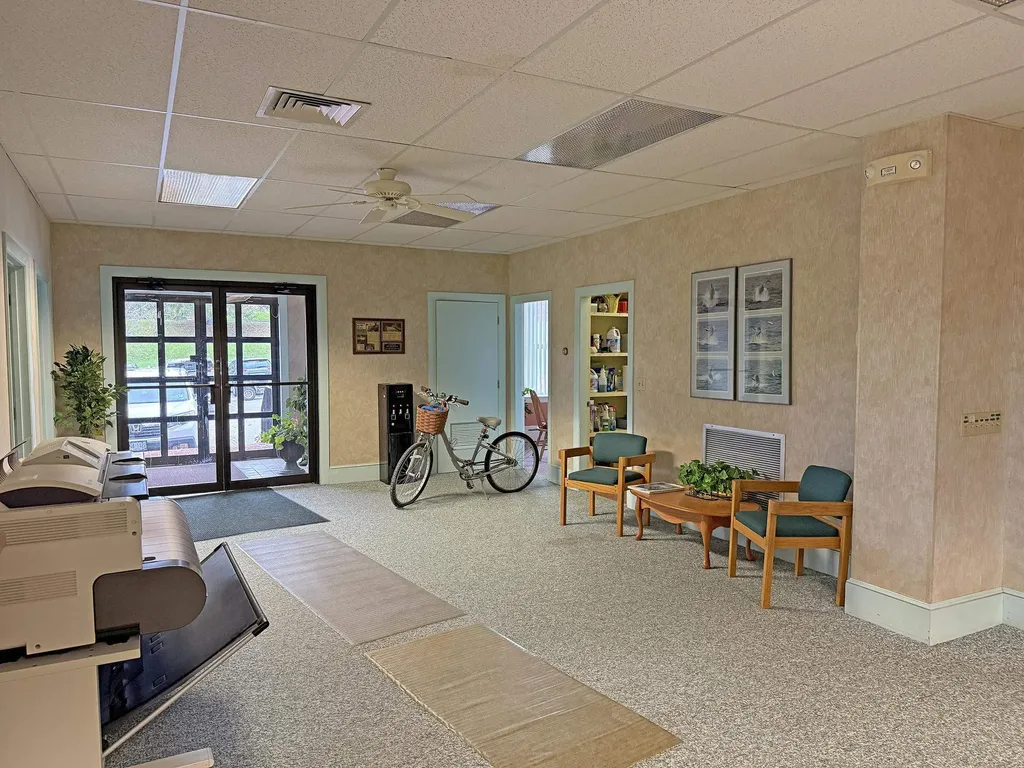 82 Front Street Rollinsford NH 03869