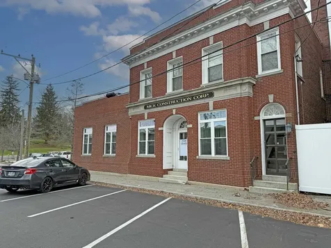 82 Front Street Rollinsford NH 03869