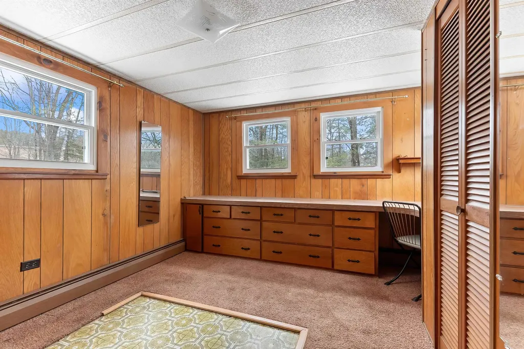 8 Stoney Brook Road Sunapee NH 03782