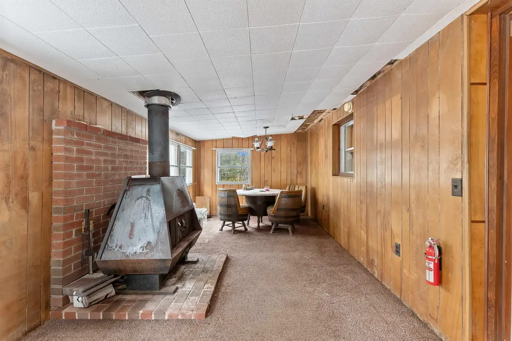 8 Stoney Brook Road Sunapee NH 03782