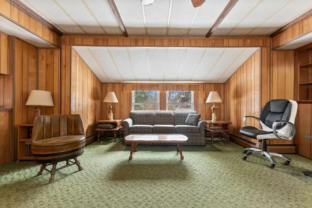 8 Stoney Brook Road Sunapee NH 03782