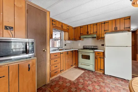 8 Stoney Brook Road Sunapee NH 03782