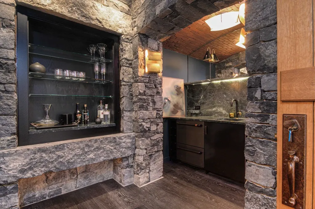 48 Alpine Way Ludlow VT 05149