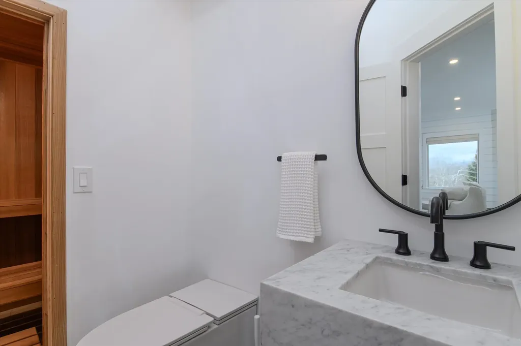 48 Alpine Way Ludlow VT 05149