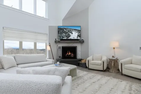 48 Alpine Way Ludlow VT 05149